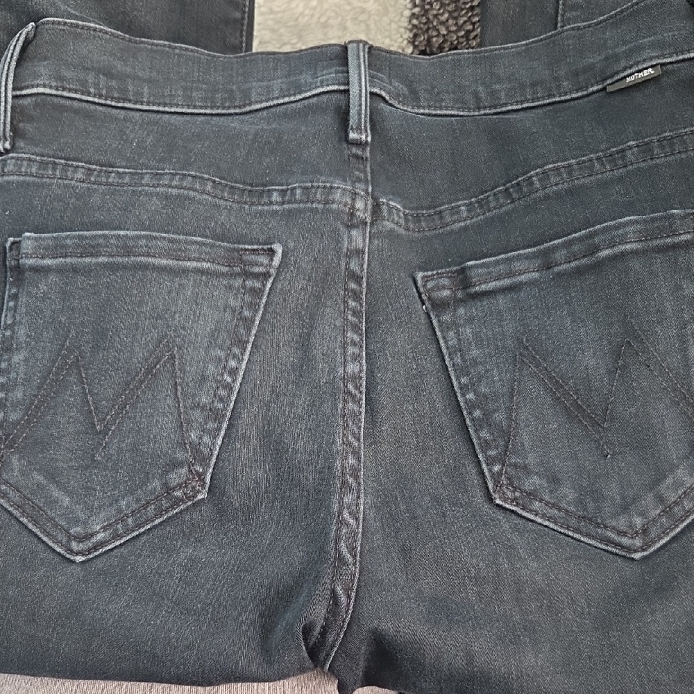 🚨 Last CHANCE: MOTHER Faded Black Women's Jeans